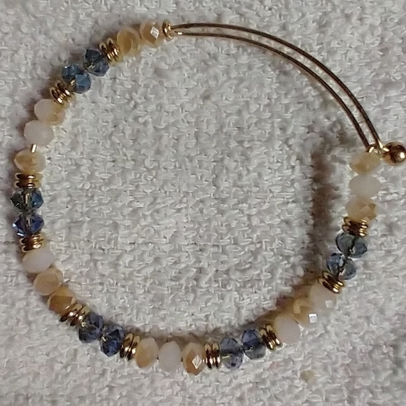 Goldtone wire bracelet adjustable blue yellow faceted beads - Picture 1 of 2